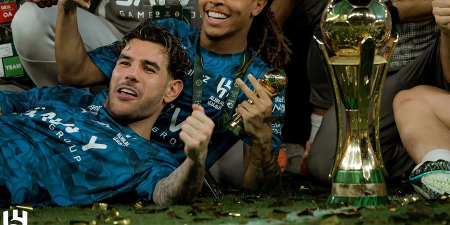AC Milan Nelangsa, Di Arab Saudi Theo Hernandez Dapat Trofi Pertama