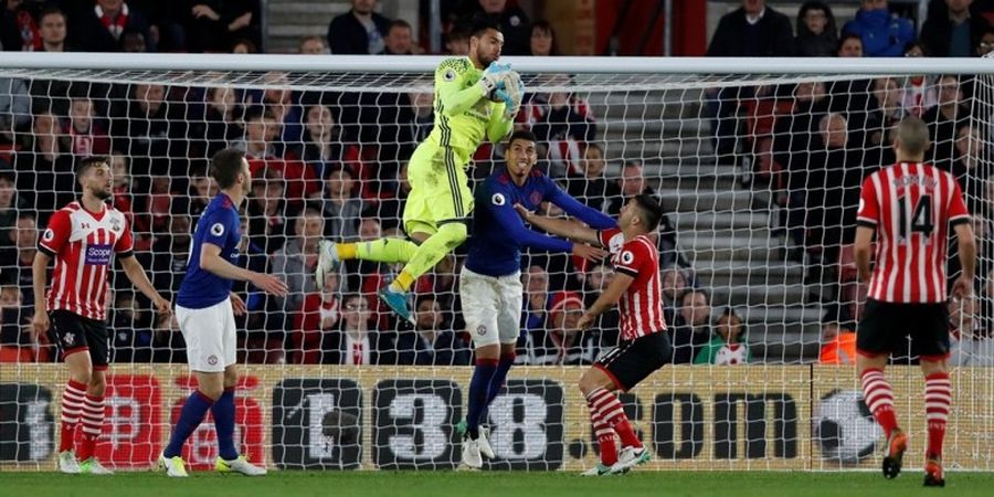 Manchester United Siap Promosikan Sergio Romero Jika De Gea Pergi