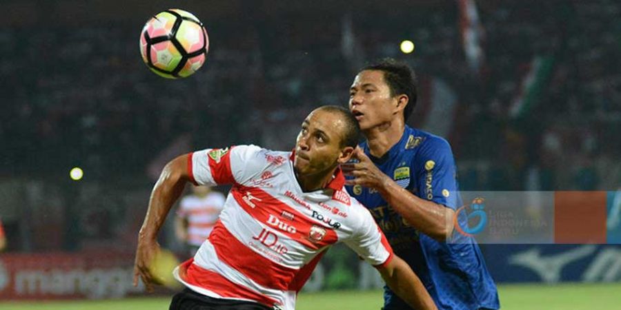 Peter Odemwingie Bisa Dimainkan Madura United Saat Lawan Persela, tapi...