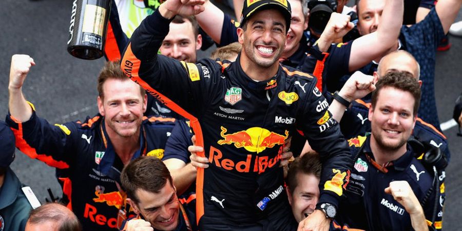 Daniel Ricciardo Siap Jadi Teman Curhat Max Verstappen, dengan Catatan...