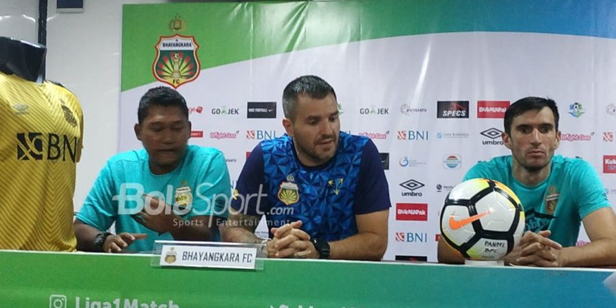 Rumor Transfer Persija - Bantahan Eks Persib hingga Bocoran Rafli Mursalim soal Pemain Bintang