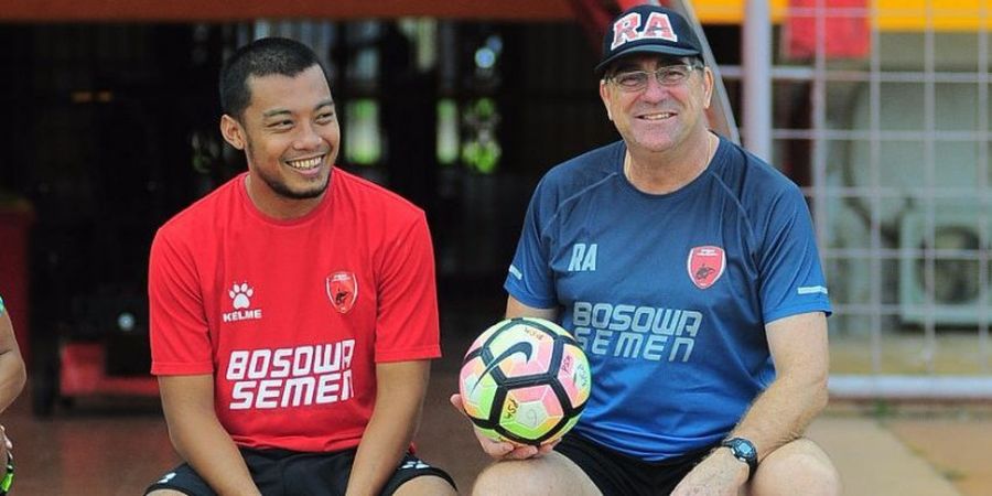 Hamka Hamzah Tiru Gestur The Jakmania, Ini Kata Pelatih PSM Makassar