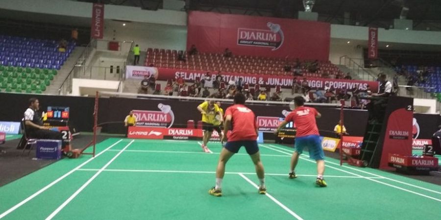 Djarum Sirnas Li Ning Riau Open 2018 - Mengejutkan, Pebulu Tangkis Riau Ini Melaju ke Semifinal