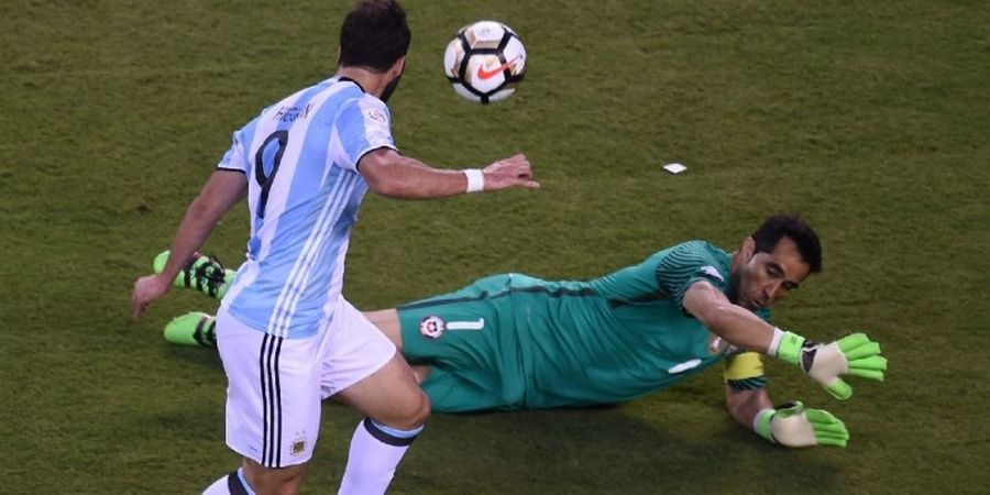 Cile Memulai Piala Konfederasi Tanpa Kapten Utama