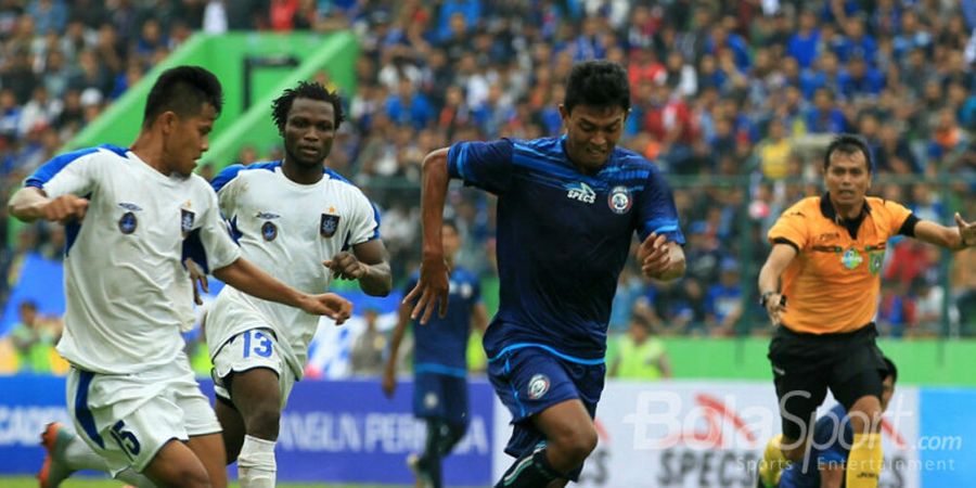 Arema FC Balas Kunjungi PSIS dengan Perjalanan Kereta Api