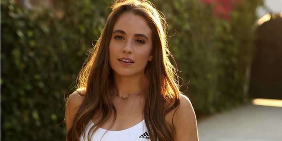 10 Pose Seksi Rachel DeMita, Host Basket yang Sukses Bikin Hati Penontonnya Ambyar