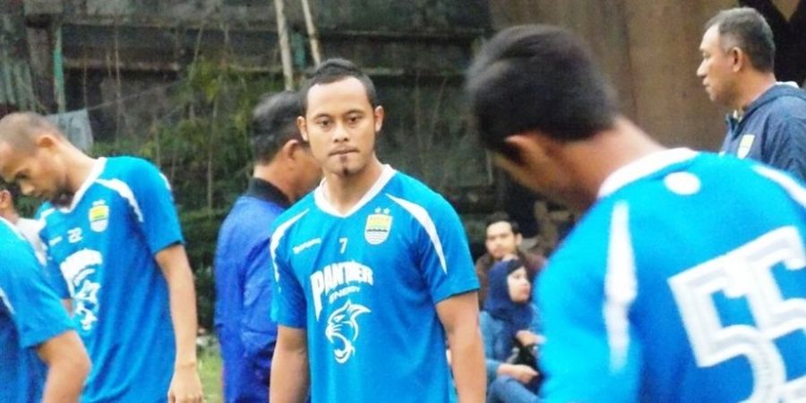 Ini Curhat Atep Soal Sering di Cadangkan Emral Abus di Persib Bandung