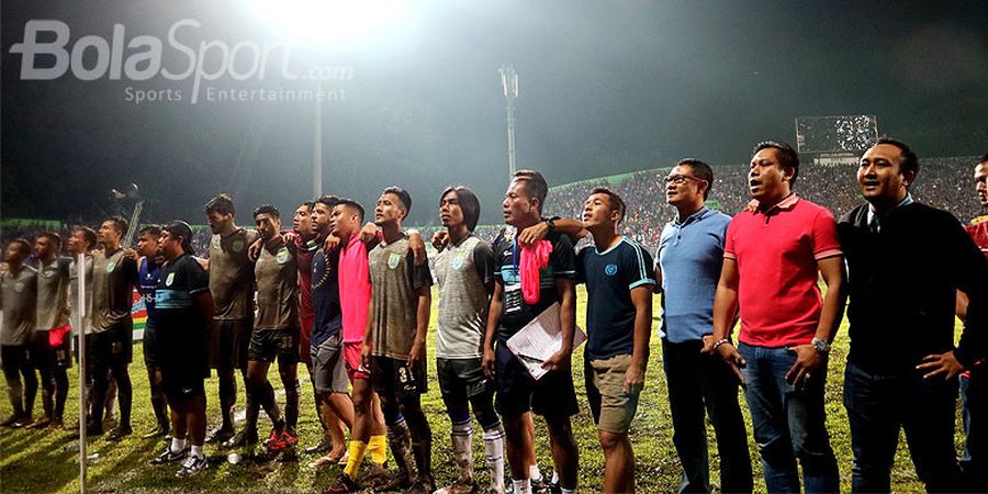 Murni Taktik, Persela Lamongan Tak Sepakat Diuntungkan Lapangan Becek