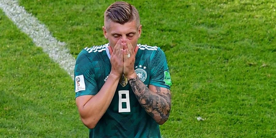 Real Madrid dan Jerman Terpuruk, Toni Kroos Mungkin Pemain Paling Apes Saat Ini