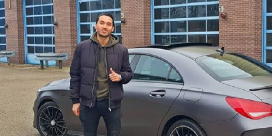 Tak Menjadi Pilihan Luis Milla, Ezra Walian Justru Sibuk dengan Hal Ini