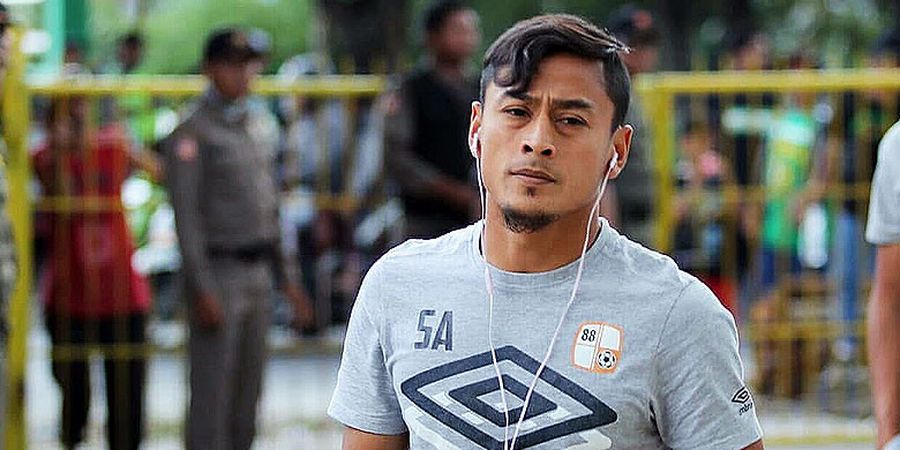 Persela Vs Barito Putera - Samsul Arif Tak Ingin Selebrasi Jika Cetak Gol