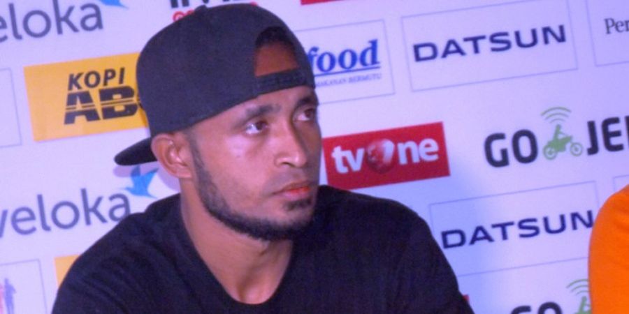 Arthur Bonai Siap Menghadapi Sang Kakak di Laga Badak Lampung Kontra Persipura