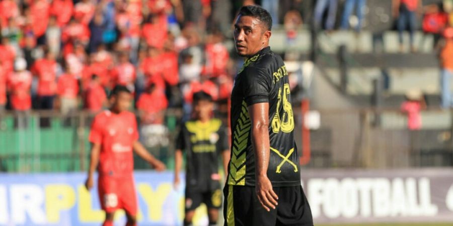 Tiga Hal Utama yang Bikin Pesepak Bola Nyaman Versi Firman Utina