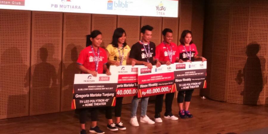 PB Djarum dan PB Mutiara Cardinal Beri Bonus Rp 150 Juta kepada Juara Dunia Junior 2017