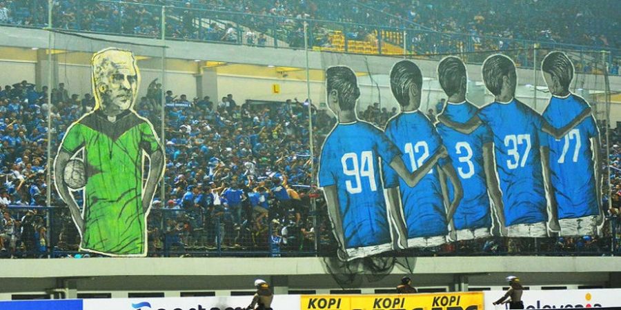 Kostum Pocong, Makna Persib Bandung Didukung Makhluk Halus