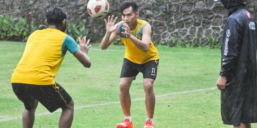 Juan Revi Tersingkir dari Arema FC Karena Persaingan Gelandang