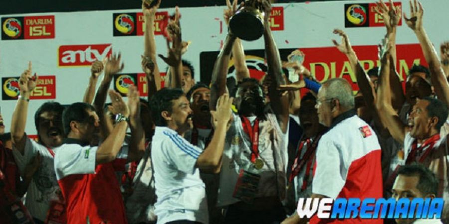 Sejarah Hari Ini - Arema Sempurnakan Pesta Juara 2010 Setelah Permalukan Persija di SUGBK