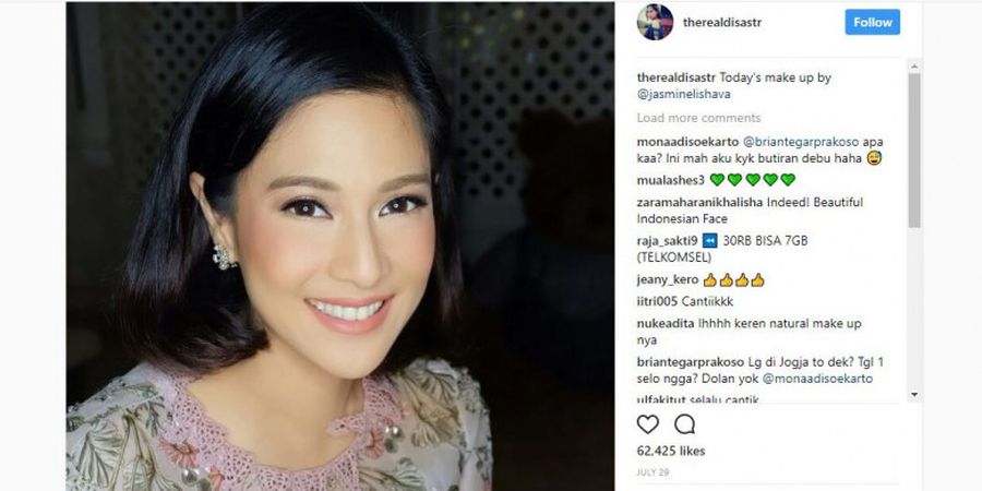 GALERI FOTO: Inilah Foto-foto Cantik Dian Sastrowardoyo Saat Berolahraga