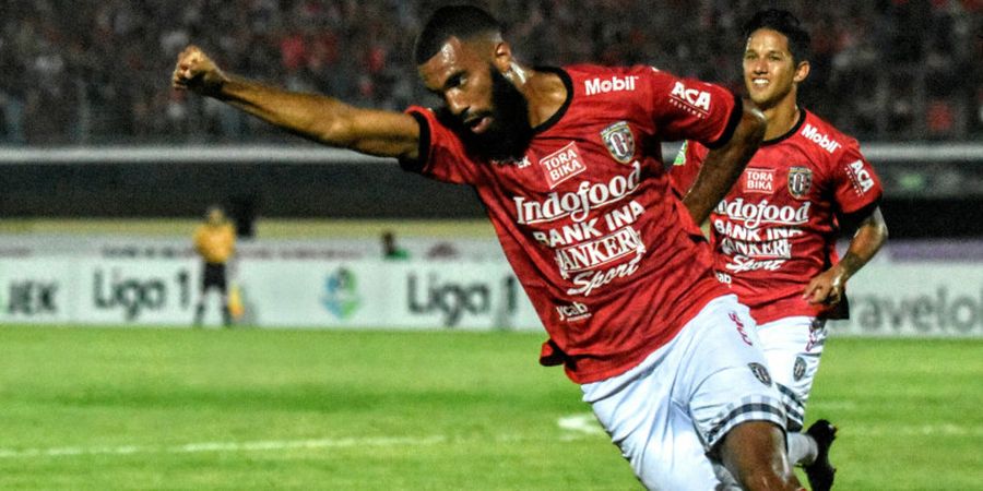 Comvalius Hat-trick, Tujuh Gol Tercipta pada Laga Bali United Vs MU