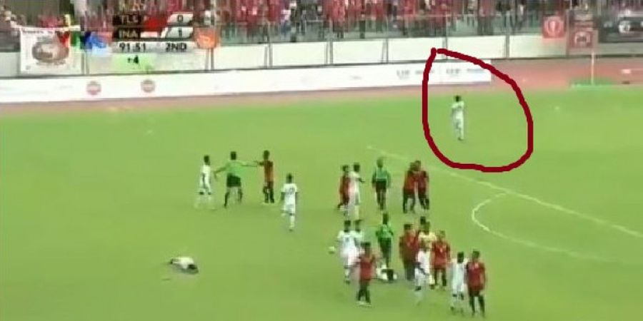 Indonesia Vs Timor Leste - Tak Disangka Muncul Satu Kesatria di Sela Kericuhan, Siapa Dia?