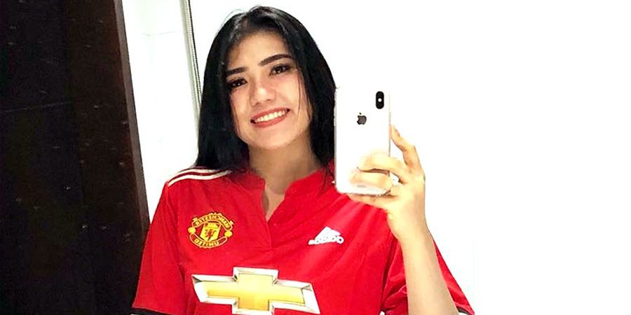 Ini yang Dilakukan Via Vallen Saat Manchester United Berhasil Kalahkan Liverpool