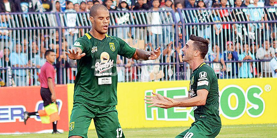 Persebaya Vs Arema FC - Tiga Pemain Asing Jadi Cadangan, Ini Susunan Starter Kedua Tim