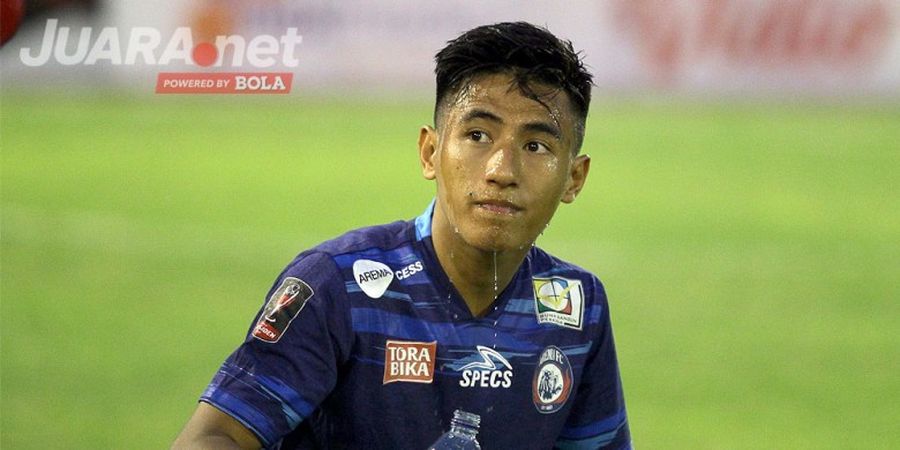 Berita Arema FC - Alami Patah Tulang Lengan Kiri, Hanif Sjahbandi Jalani Operasi