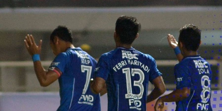 Terlalu Sibuk Memburu Striker Asing, Persib Bandung Nyaris Kecolongan Satu Bintang Muda