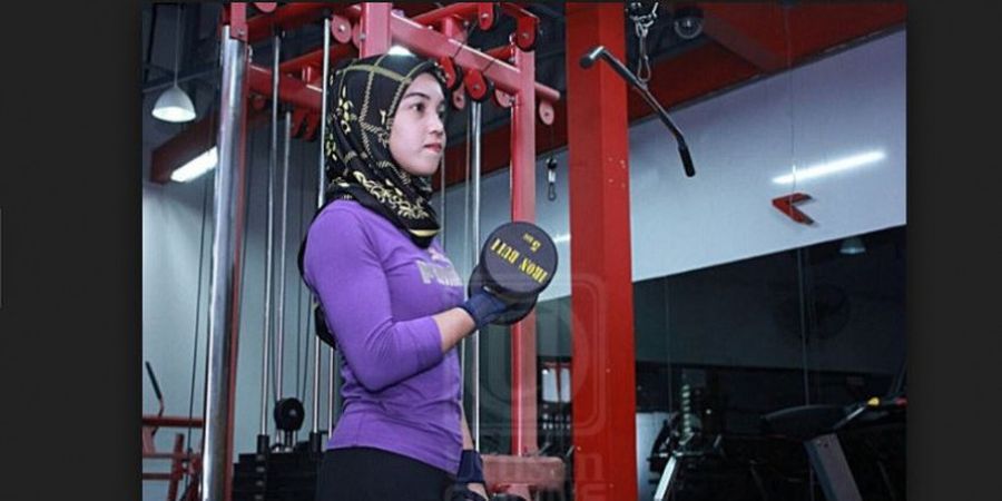 Gara-gara Sering Unggah Foto Saat Sedang Latihan Angkat Beban, Gadis Cantik Ini Dapat Lamaran 100 Pria Sehari