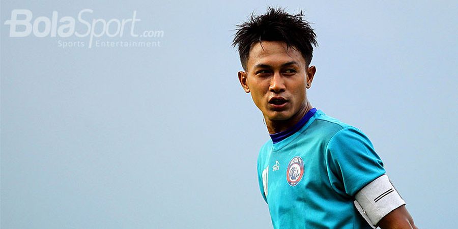 Bertanding tanpa Penonton, Bek Arema FC Minta Dukungan Suporter dari Rumah