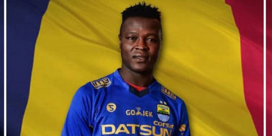 Striker Legendaris Persib Puji Ezechiel N'Douassel