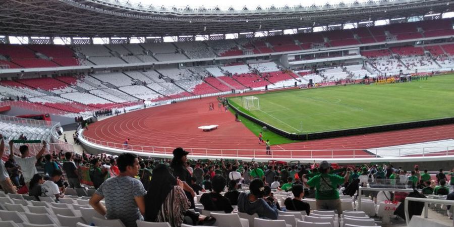 Sambut Pemain Masuk Lapangan, Suporter PSMS Medan Lakukan Penghormatan Ini