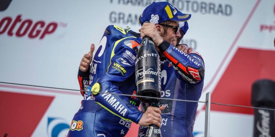 Tak Kunjung Tunjukkan Performa Oke, Rossi Sebut Vinales Tidak Beruntung Pindah ke Yamaha