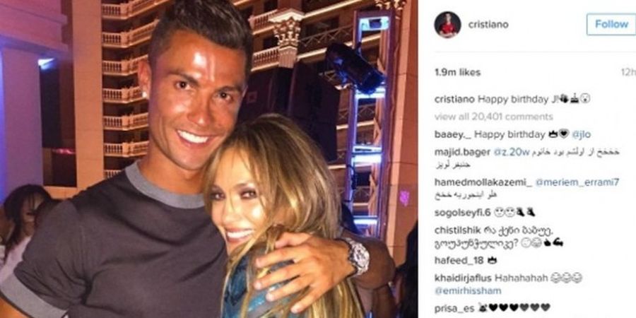 Cristiano Ronaldo Berikan Pelukan Hangat untuk Jennifer Lopez