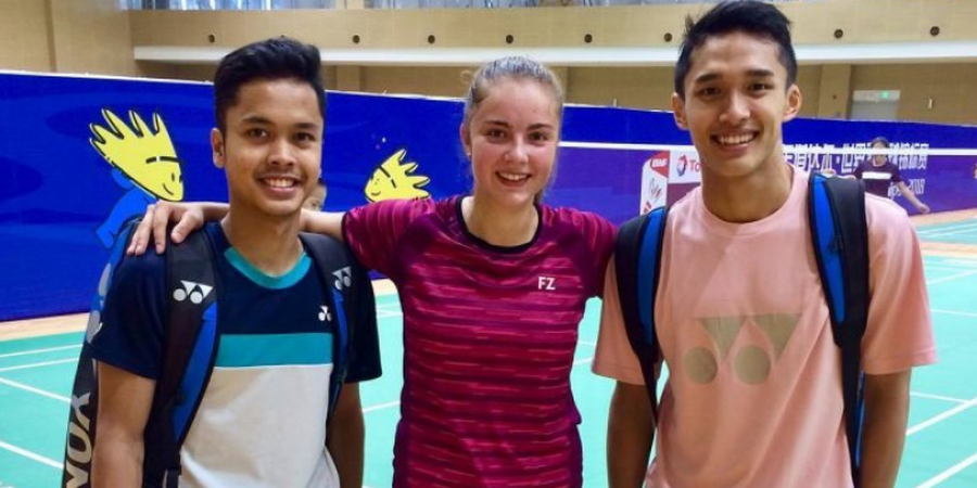 Pasang Foto Bareng Jonatan Christie dan Anthony Ginting, Gadis Cantik Asal Ukraina Langsung Alami Hal Ini