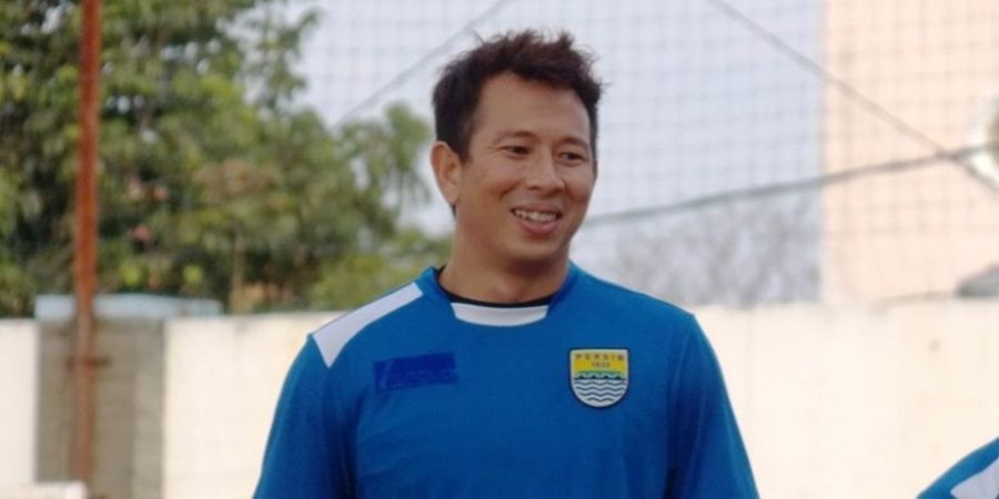 Sempat Alami Cedera, Begini Kondisi Terbaru Kiper Persib Bandung