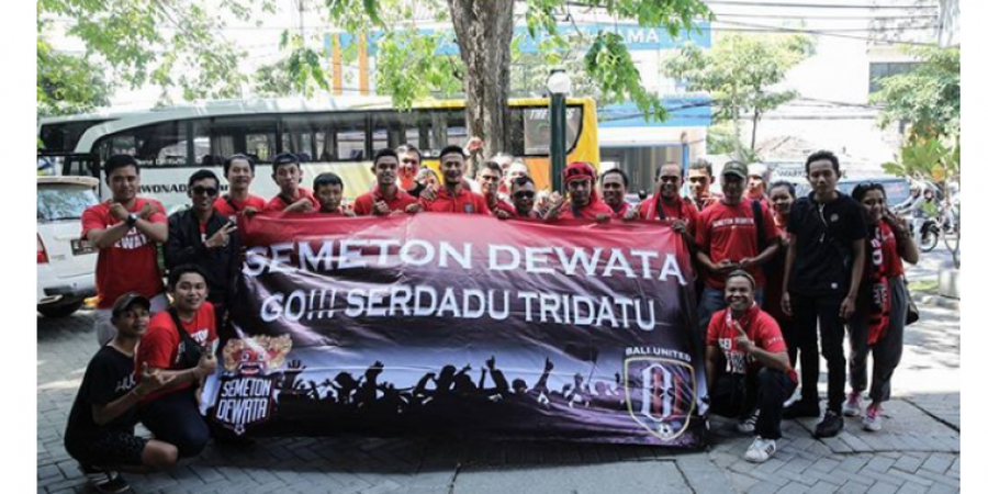 Tiba di Surabaya, Suporter Bali United Disambut Bonek