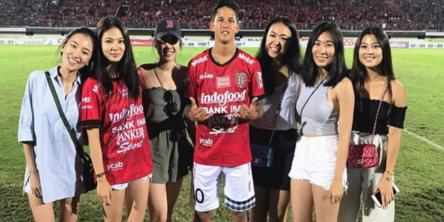 Mengenal Adelle Odelia, Putri Cantik Bos Bali United