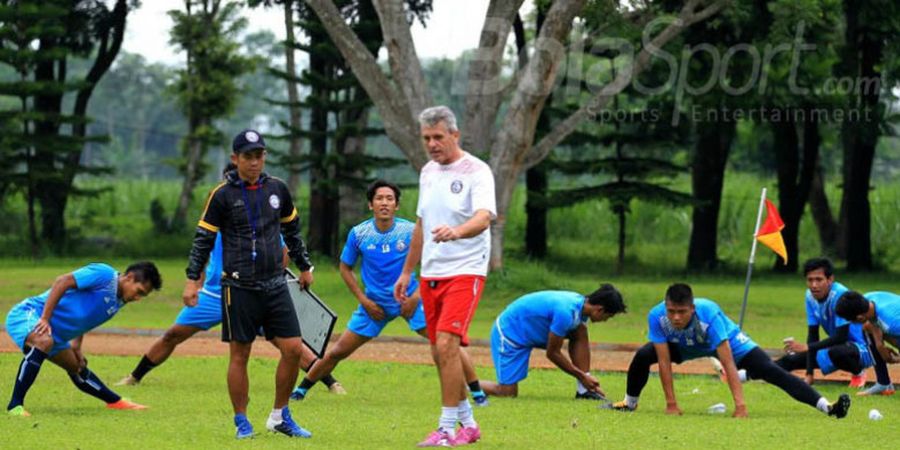 Arema FC Pakai Budaya Timur dalam Perekrutan Pemain, Begini Caranya