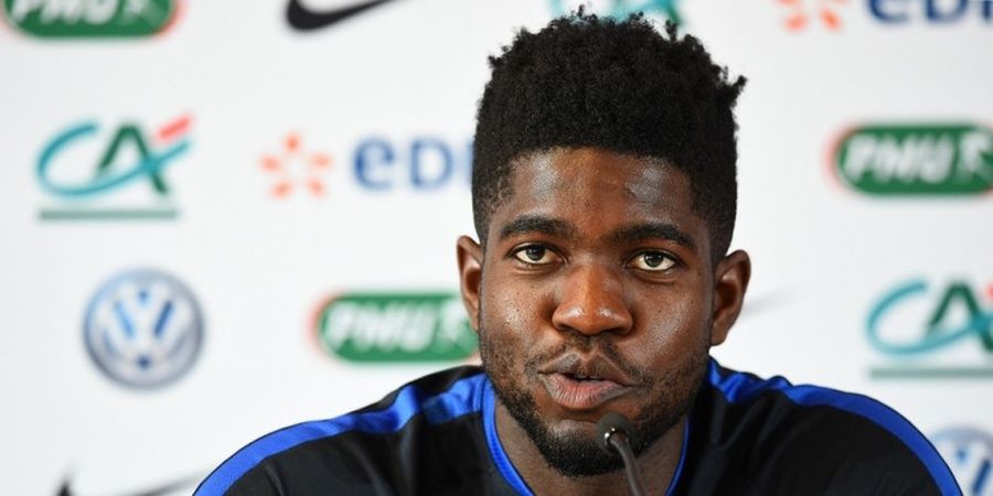 Barcelona Belum Tawar Umtiti