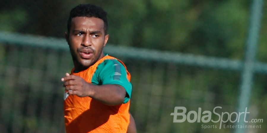 Curhat Terens Puhiri tentang Minimnya Kesempatan Bermain di Liga Thailand