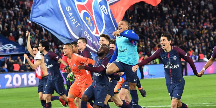 Bak Tsubasa dan Hyuga, PSG Angkat Trofi Bersama Sang Lawan di Final Piala Prancis