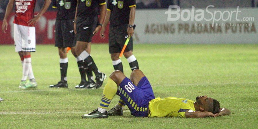 Persegres Kalah Lagi, Hanafi pun Curhat Sekaligus Heran