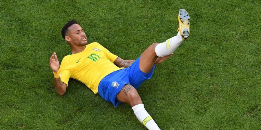 Foto Neymar dan Model Seksi Asal Inggris Jadi Bahan Lelucon Netizen