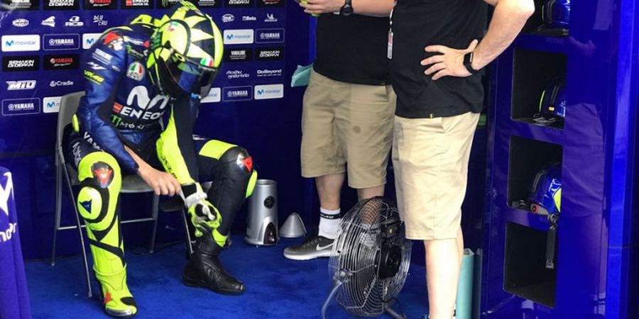 Terkait Insiden Valentino Rossi-Marc Marquez, Direktur Tim Movistar Yamaha Angkat Bicara