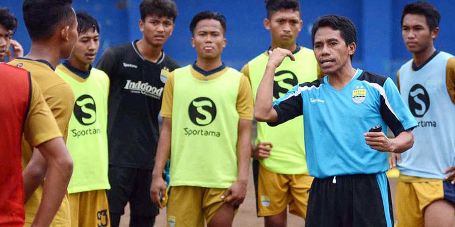 Persib Tunjuk Pelatih Baru Untuk Tangani Blitar Bandung United