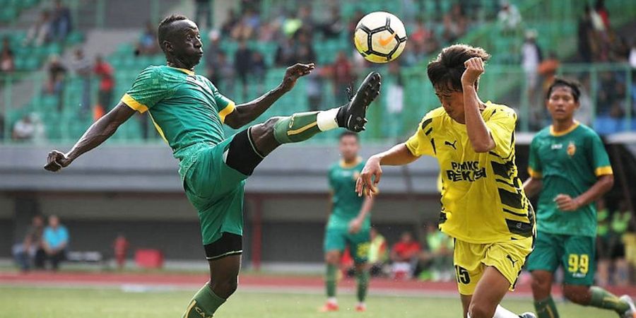 Persib Vs Sriwijaya FC - Terjebak Nostalgia dengan Bobotoh, Makan Konate Berikan Komentar