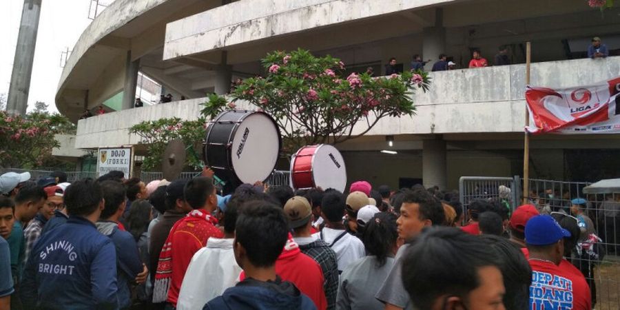 Antisipasi Penonton Tanpa Tiket di Laga Persis Solo Vs Cilegon United, Pasoepati Adakan Lomba Unik