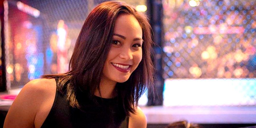 10 Bukti Keseksian Michelle Waterson, Karateka Paling Hot di Arena UFC