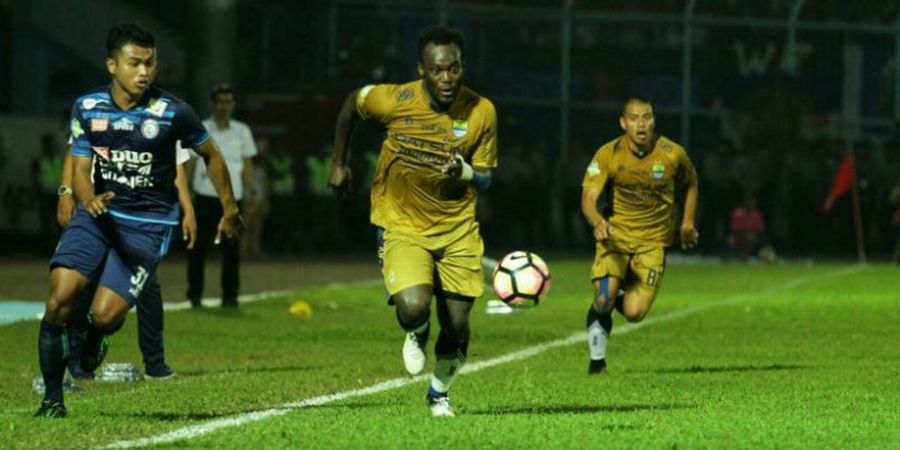 Bintang Persib Bandung Dibuatkan Patung di Afrika, tapi Dikritik karena Hal Ini